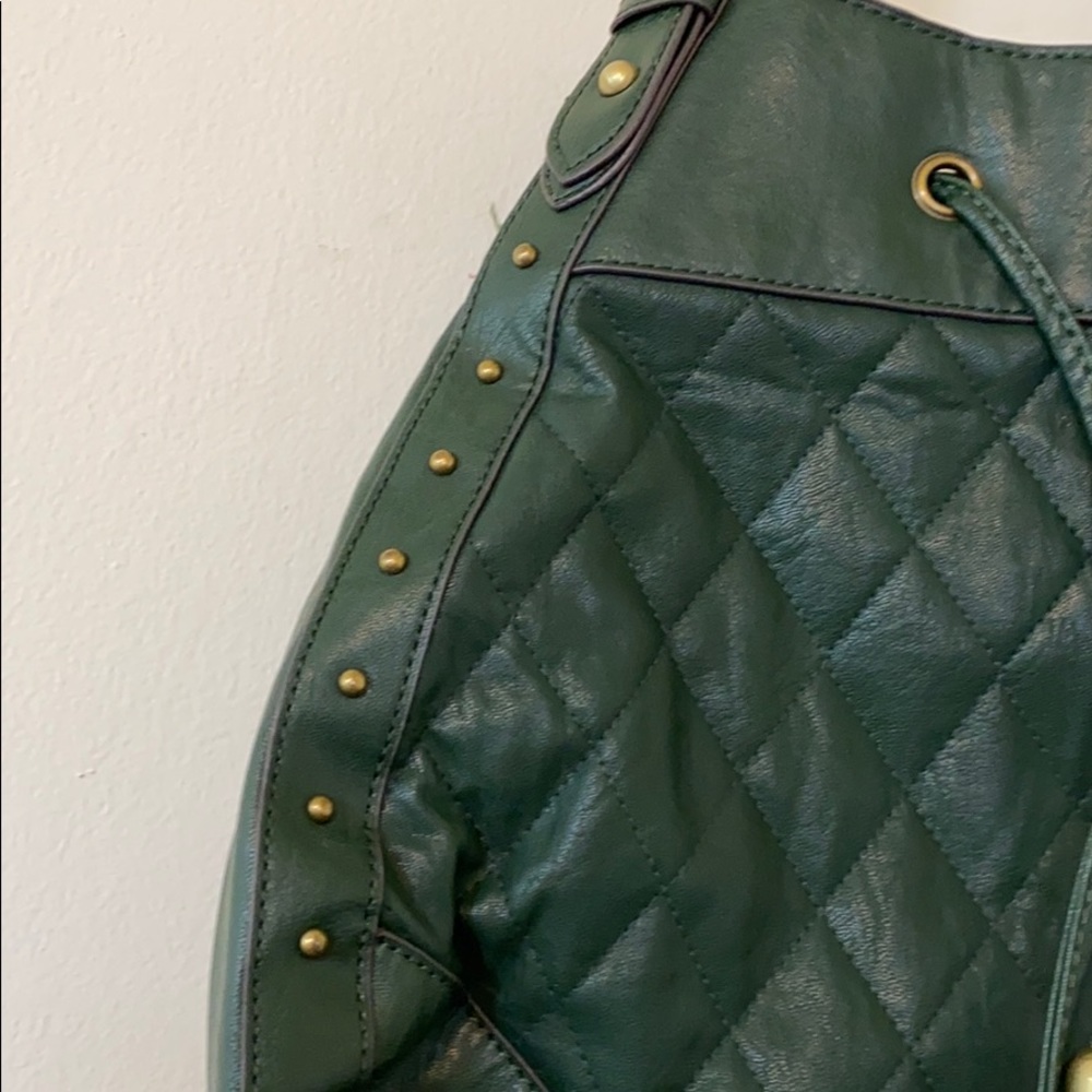 BUENO Shoulder bag in dark green trimmed in gold! - Picture 4 of 16